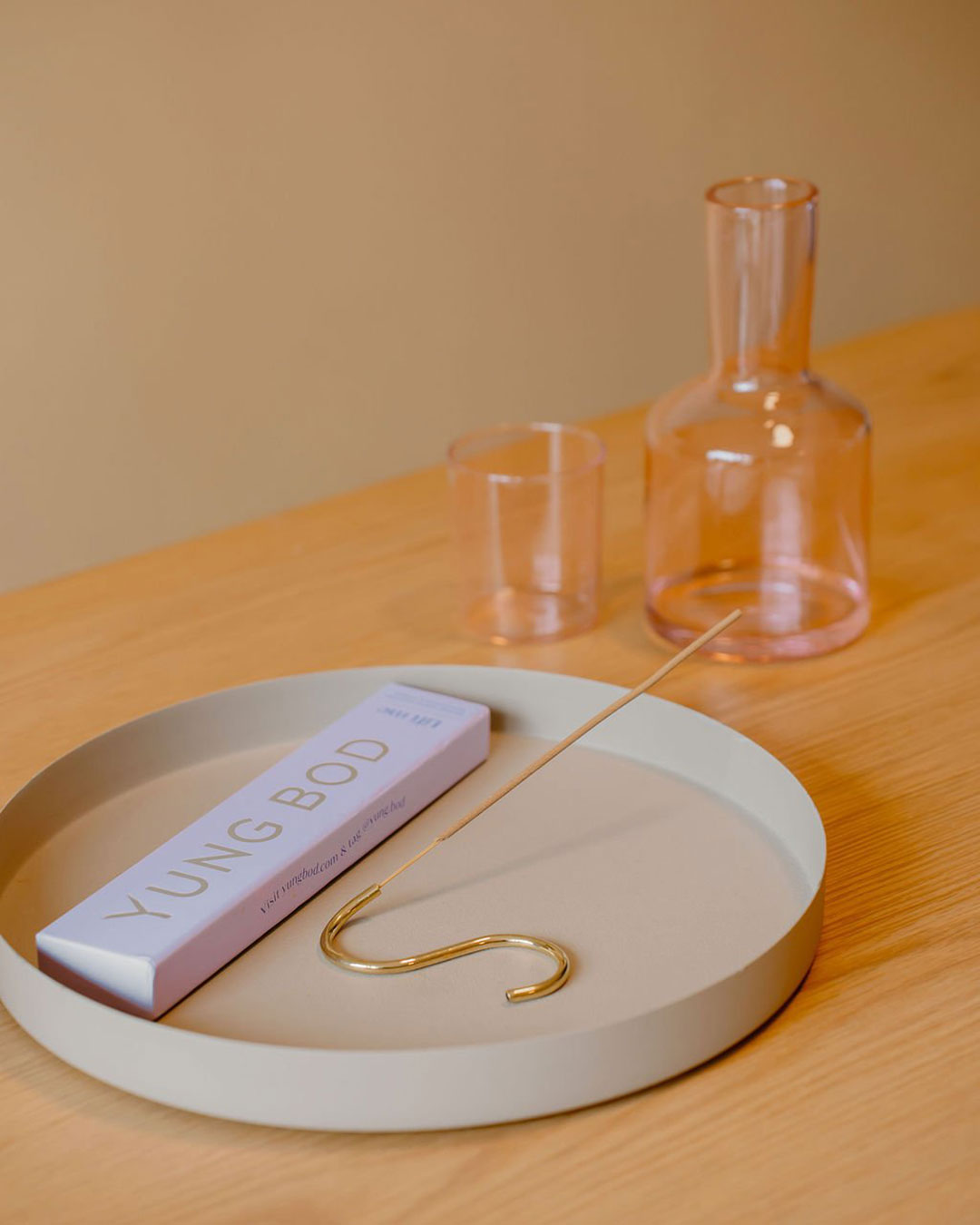 BRASS INCENSE HOLDER UN (i)