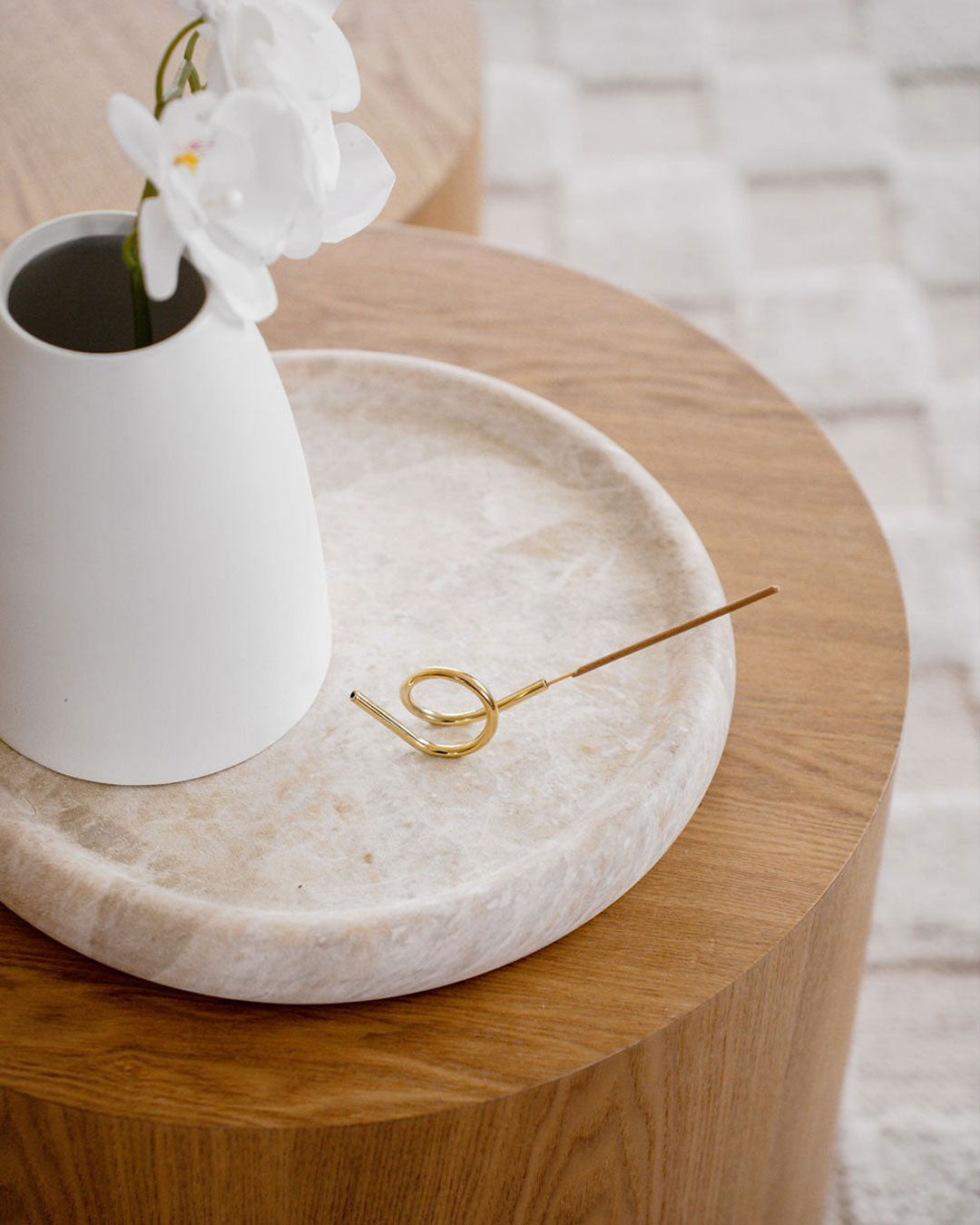 LIFT ME INCENSE STICKS & BRASS INCENSE HOLDER DEUX (ii)