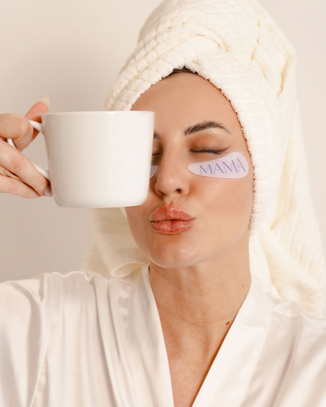 TIRED MAMA REUSABLE HYDRATING JELLY EYE MASKS